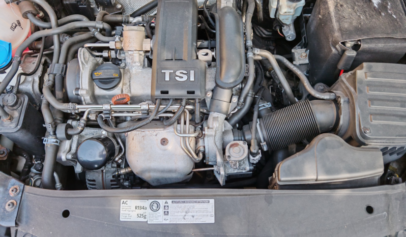 
								VW Golf 6 full									