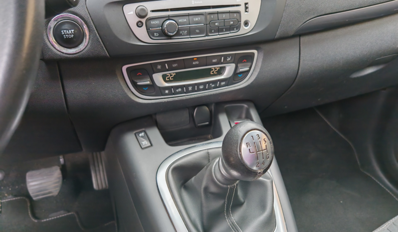 
								Renault Scenic Limited full									