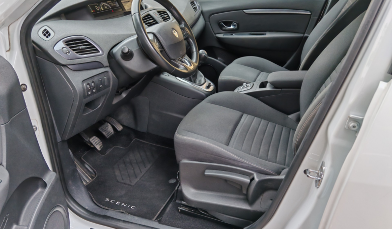 
								Renault Scenic Limited full									