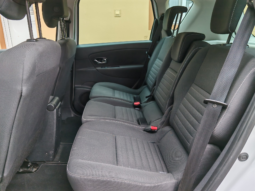 
										Renault Scenic Limited full									