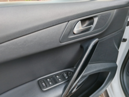 
										Peugeout 508 RXH Hibrid 2.0HDI full									