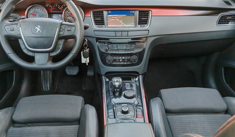 
								Peugeout 508 RXH Hibrid 2.0HDI full									