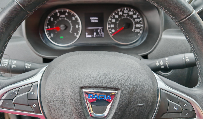 
								Dacia Duster Prestige + full									