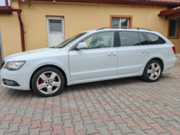 
										Skoda Superb full									