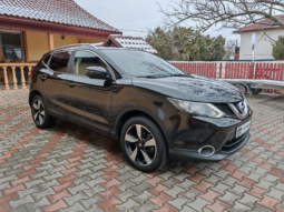 
										Nissan Qashqai Tekna full									
