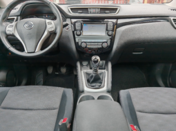 
										Nissan Qashqai Tekna full									