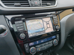 
										Nissan Qashqai Tekna full									