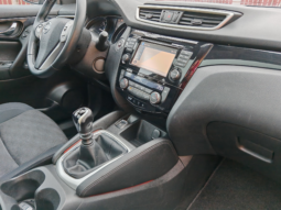 
										Nissan Qashqai Tekna full									