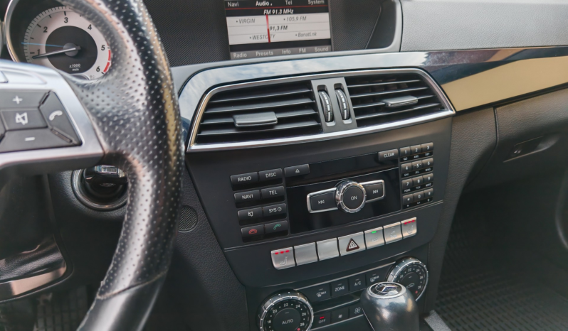
								Mercedes C-Klasse C220 CDI Avantgarde full									