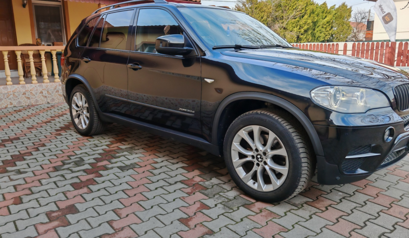 
								BMW X5 X-Drive full									
