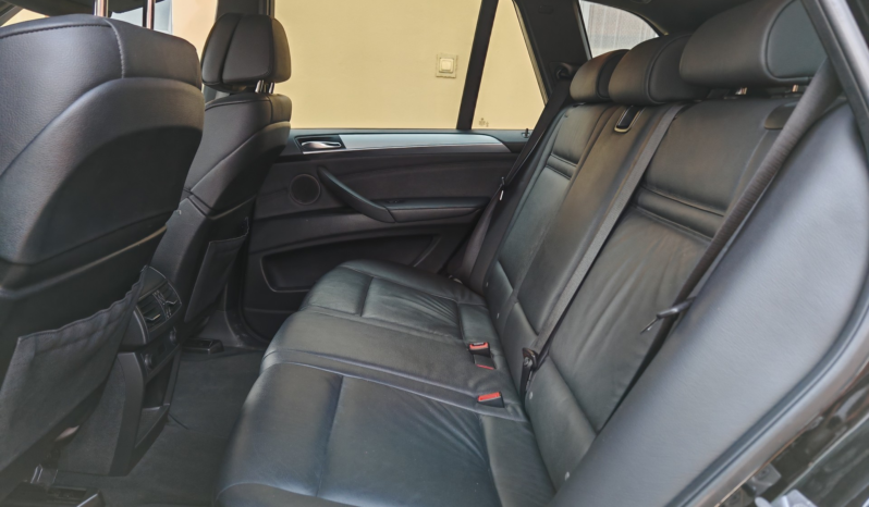 
								BMW X5 X-Drive full									