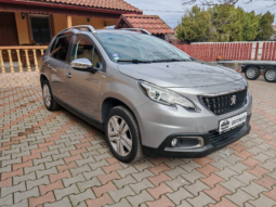 
										Peugeot 2008 1.2 PureTech Allure full									