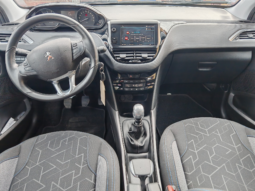 
										Peugeot 2008 1.2 PureTech Allure full									