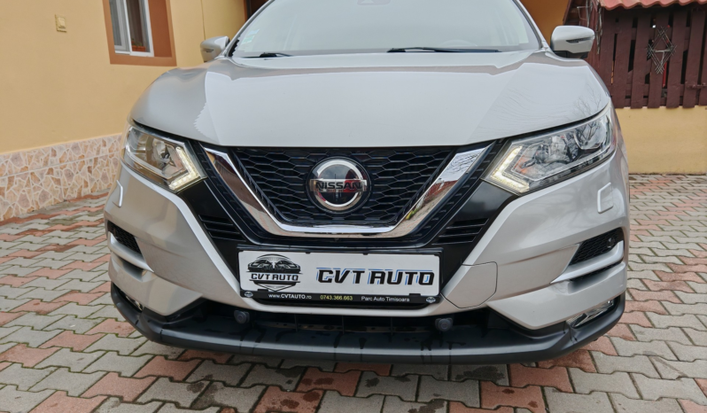 
								Nissan Qashqai N-Conecta full									