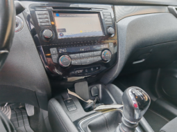 
										Nissan Qashqai N-Conecta full									