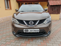 
										Nissan Qashqai N-Conecta full									