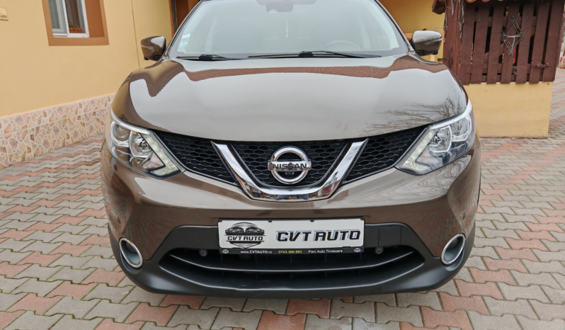 
								Nissan Qashqai N-Conecta full									