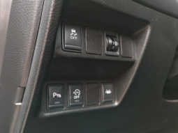 
										Nissan Qashqai N-Conecta full									
