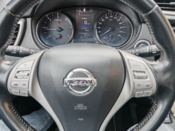
										Nissan Qashqai N-Conecta full									