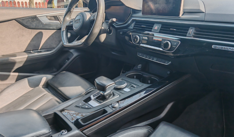 
								Audi A5 S-Line Qoattro Sport full									