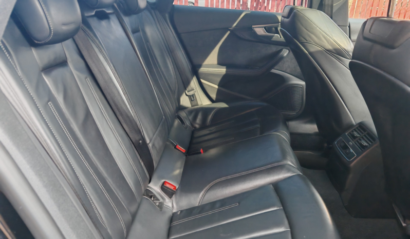 
								Audi A5 S-Line Qoattro Sport full									