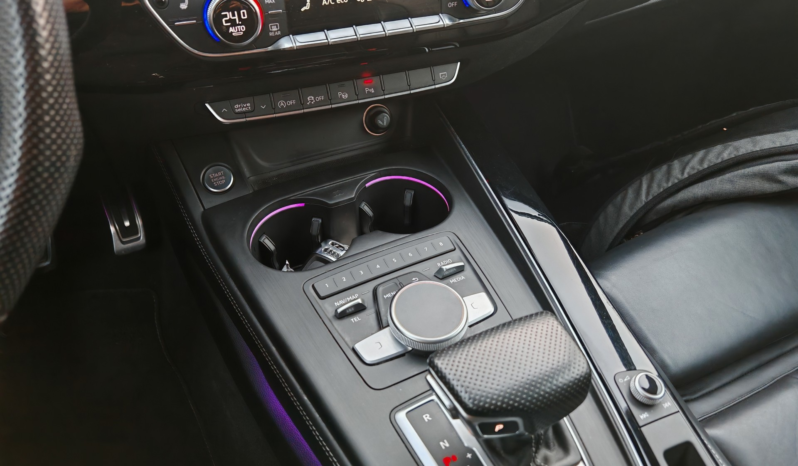 
								Audi A5 S-Line Qoattro Sport full									