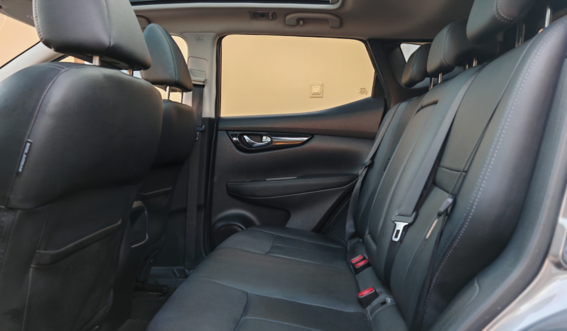 
								Nissan Qashqai 1.6 dCi Tekna 4×4 full									