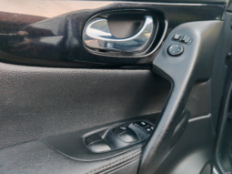 
										Nissan Qashqai 1.6 dCi Tekna 4×4 full									