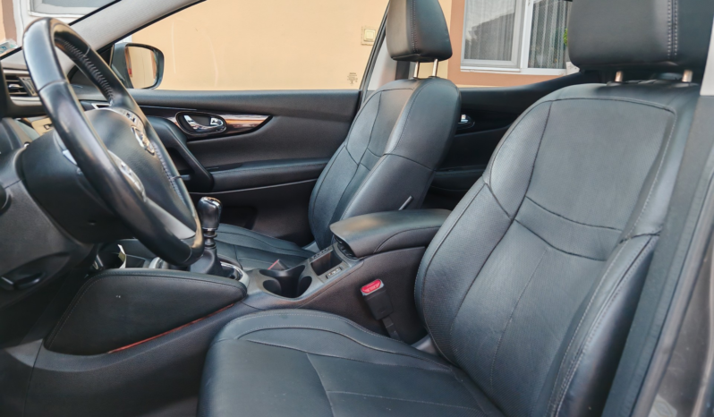 
								Nissan Qashqai 1.6 dCi Tekna 4×4 full									