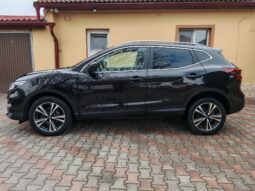 
										Nissan Qashqai 1.2 N-Connecta full									