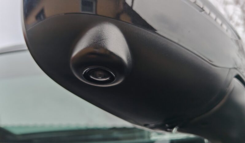 
								Nissan Qashqai 1.2 N-Connecta full									