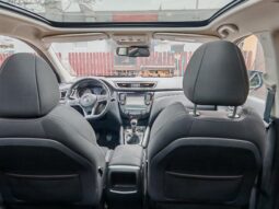
										Nissan Qashqai 1.2 N-Connecta full									