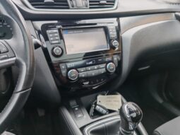 
										Nissan Qashqai 1.2 N-Connecta full									