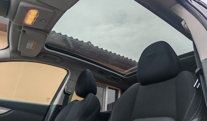 
								Nissan Qashqai 1.2 N-Connecta full									