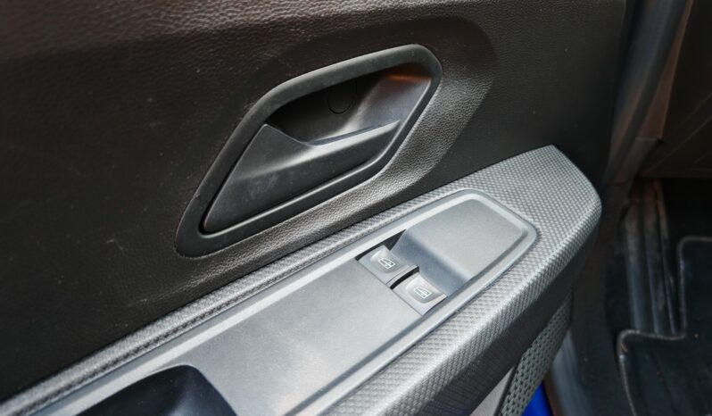 
								Dacia Sandero full									