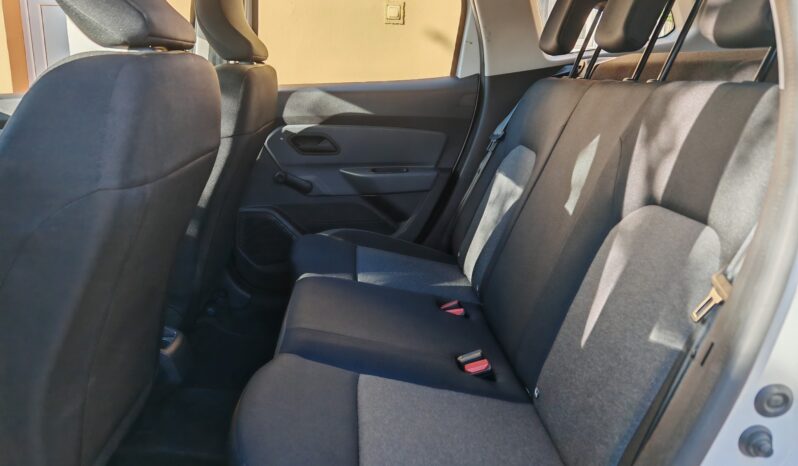 
								Dacia Duster Confort full									