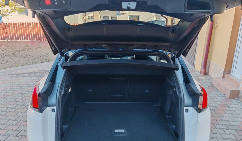 
								Peugeot 3008 GT-Line full									
