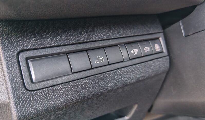 
								Peugeot 3008 GT-Line full									