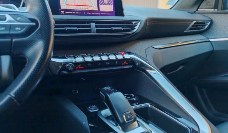 
								Peugeot 3008 GT-Line full									