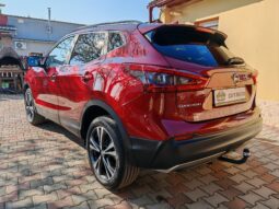 
										Nissan Qashqai N-Conecta full									