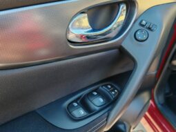 
										Nissan Qashqai N-Conecta full									