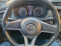 
										Nissan Qashqai N-Conecta full									