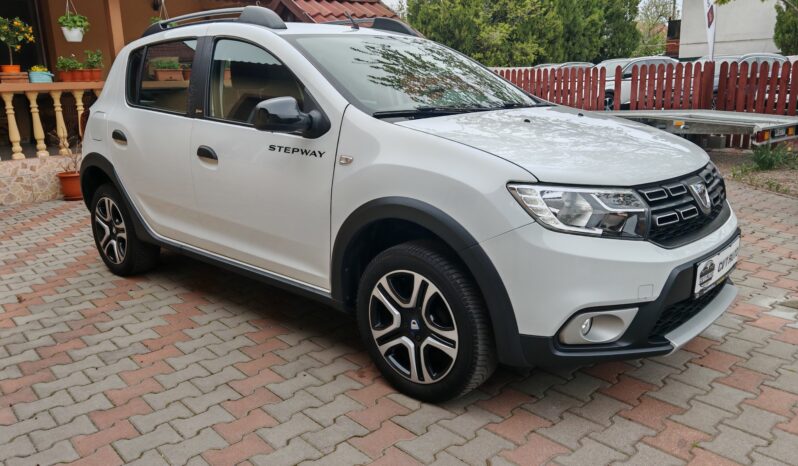 
								Dacia Sandero 1.0 TCe LPG Stepway Celebration full									