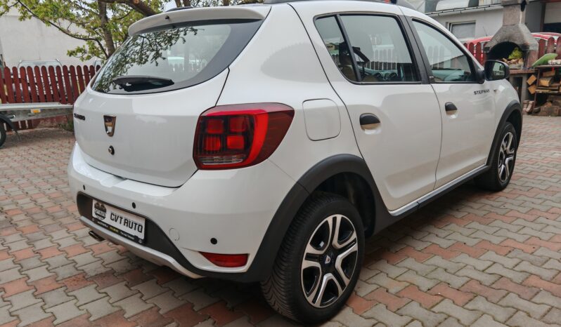 
								Dacia Sandero 1.0 TCe LPG Stepway Celebration full									