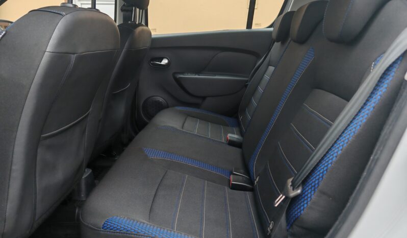 
								Dacia Sandero 1.0 TCe LPG Stepway Celebration full									
