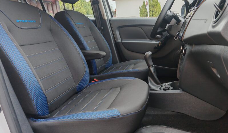 
								Dacia Sandero 1.0 TCe LPG Stepway Celebration full									