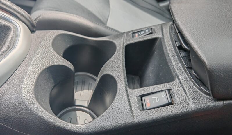 
								Nissan Qashqai 1.5 Turbodiesel Tekna full									