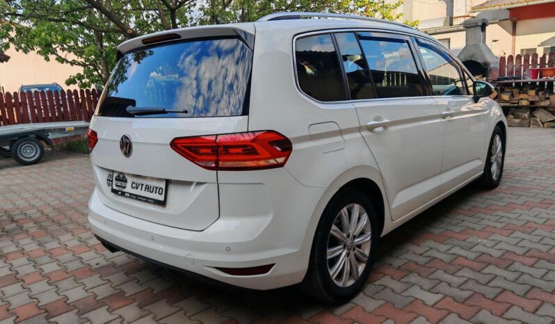 
								VW Touran 2.0 TDI AUTOMAT full									