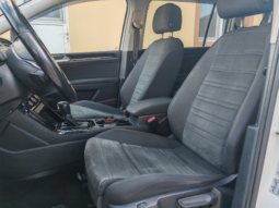 
										VW Touran 2.0 TDI AUTOMAT full									