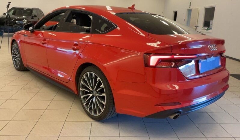 
								Audi A5 Sportback S-Line full									